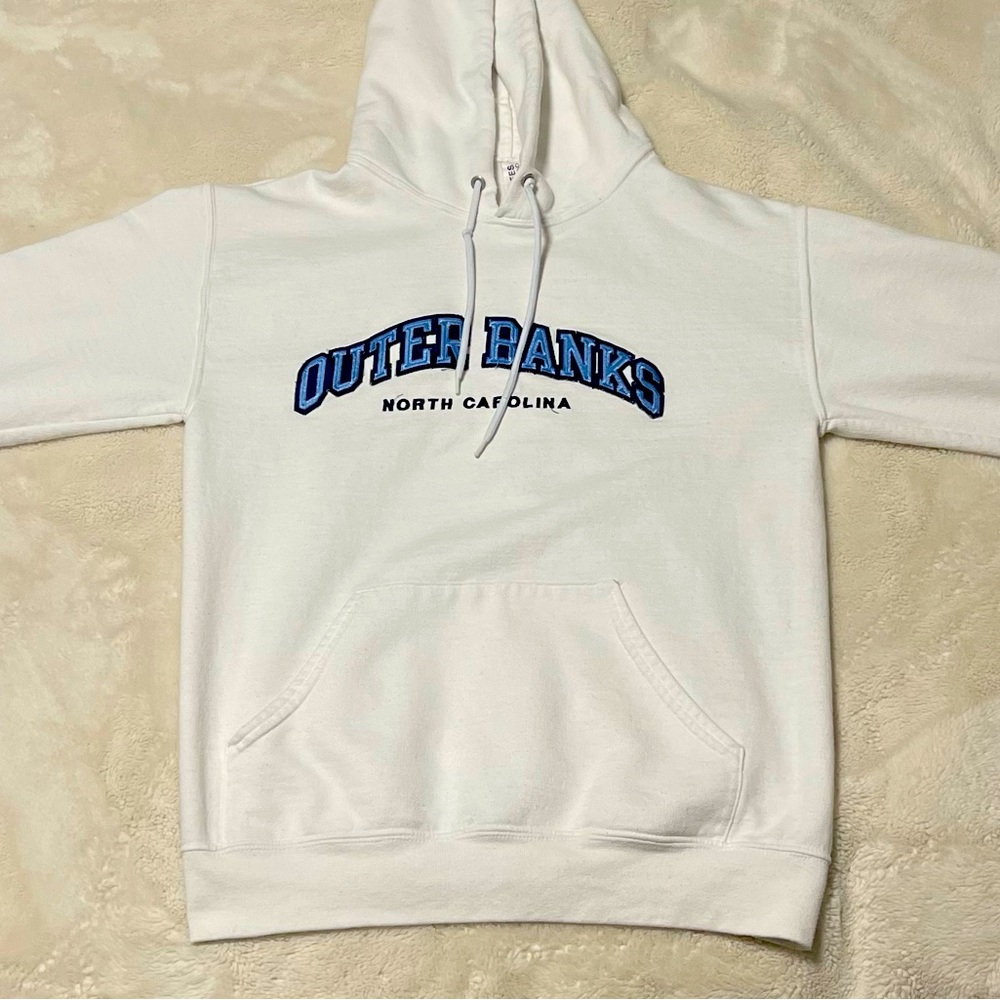 8 hoodies/son has grown out of them/very good condition